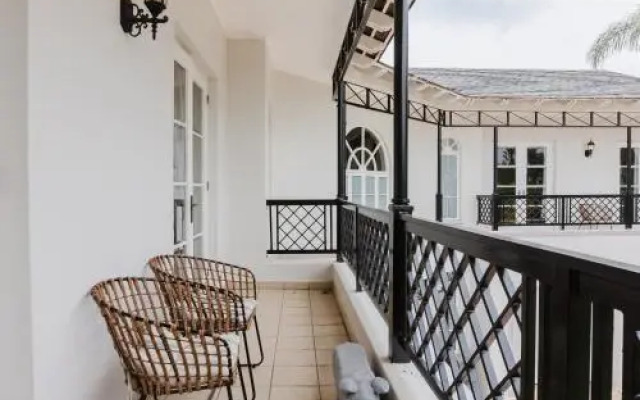 Mont d'Or Sandton Villas