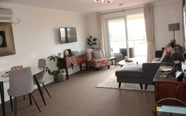 Hampden at Battery Point Apartments