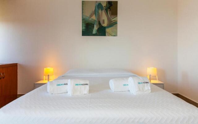 B22 - Rising Sun 2 Bed Flat