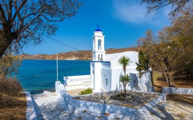 Aparthotel 3 stars Tinos