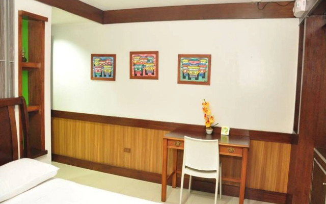 Casa Verde Hotel & Events Center