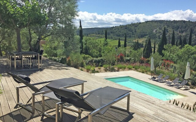 Charming Villa in Lagrasse With Private Swimming Pool