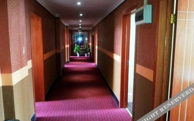 Xinrenlei Express Hotel