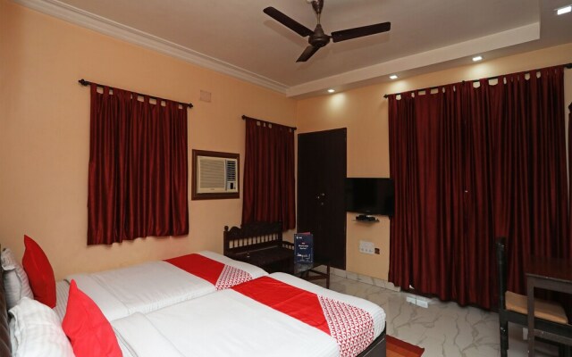 Oyo 16616 Springwoods Residency