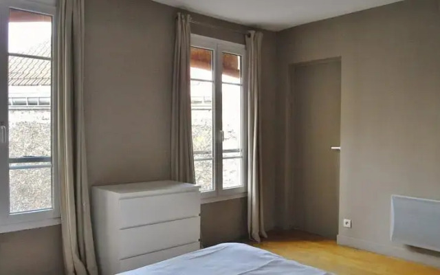 1 separated bedroom Montmartre