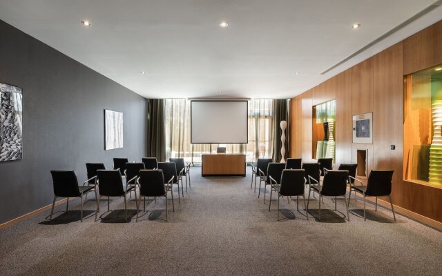 Ac Hotel Zizur Mayor By Marriott