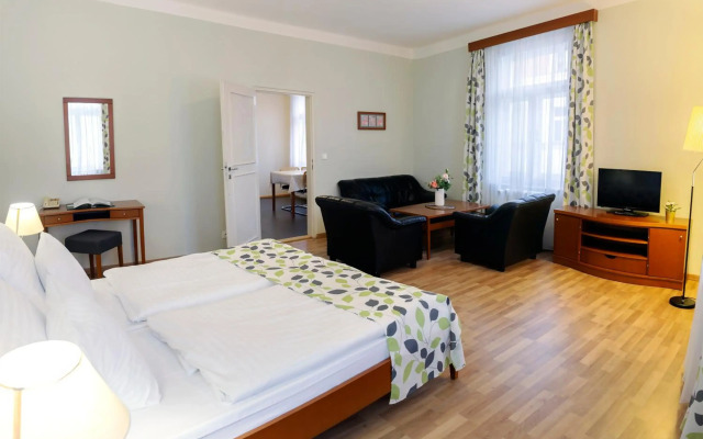 Hotel Orion