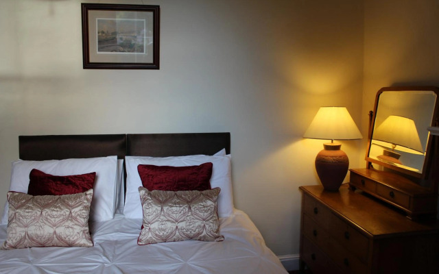 Brackness House Luxury B&B