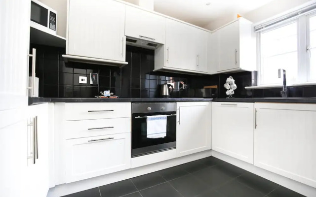 Week2Week Stunning 2 Bed Tynemouth Apartment