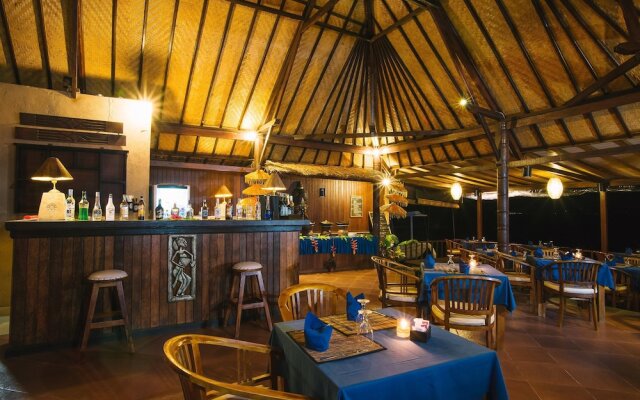 Bay Shore Hut's Lembongan