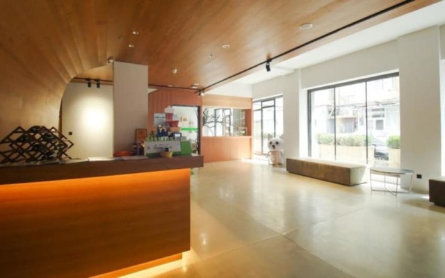 KT Hotel (Gangwan Square)