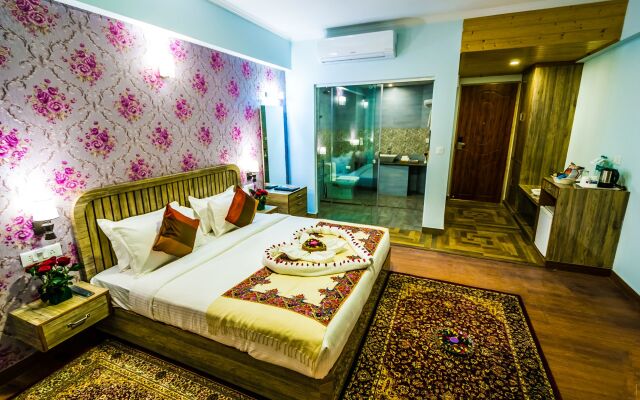 Snow Flakes Resort And Spa Centrally Heated Luxury Resort