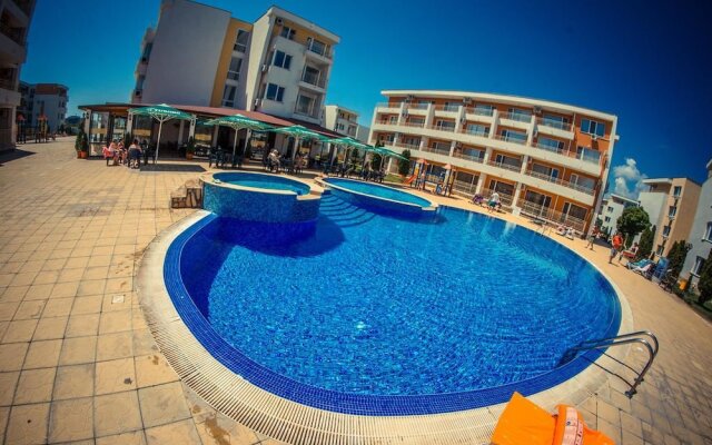 Apartment in Nessebar Fort Club