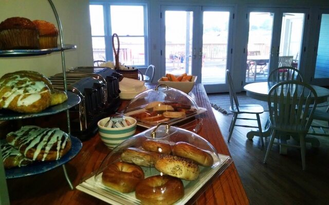 Inn at Haven Harbour