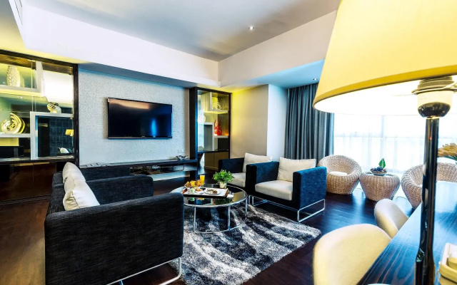 Ixora Hotel