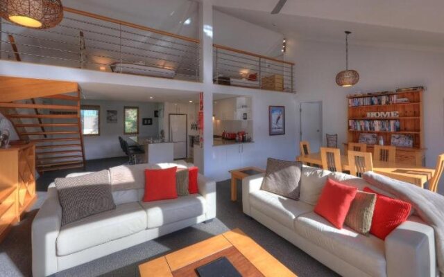 Snowgoose Apartments