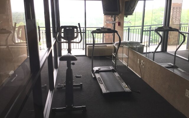 Suburban Studios Branson On The Strip