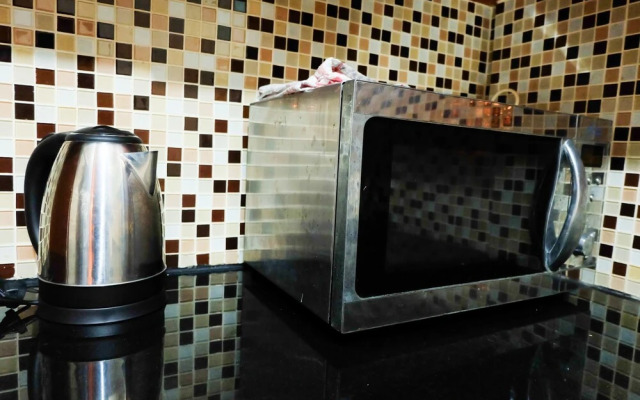 Spacious 3Br Poins Square Apartment