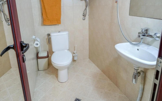 Room-charming Guest Room in Historic Vel