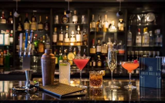 Hotel Saranac Curio Collection By Hilton