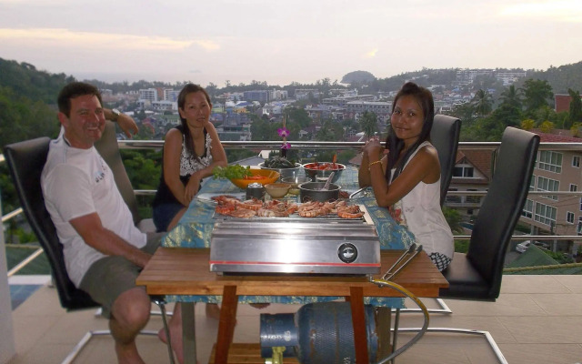 Mountain Seaview Luxury Apartments