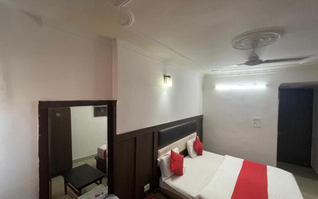 Hotel Himgiri