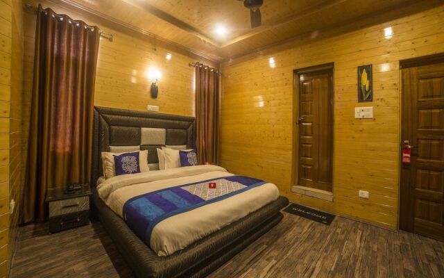 OYO 5582 Master Residency