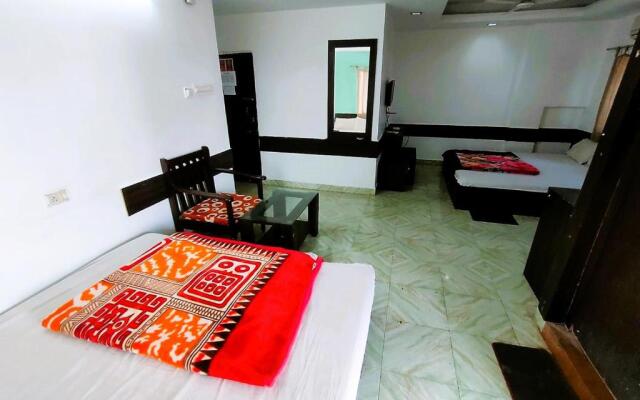 Staymaker Chakra Nayan Tara Sonu Inn