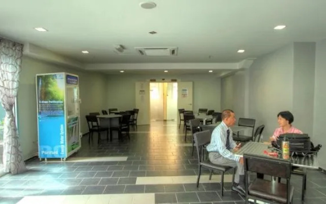 City Campus Lodge & Hotel