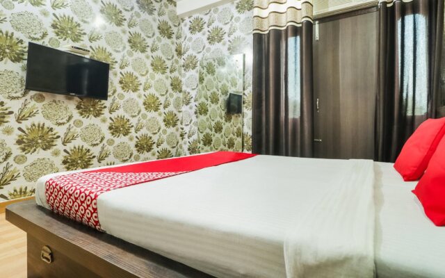 Hotel President By OYO Rooms