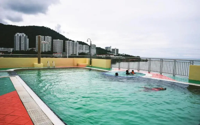 Leisure Cove Hotel & Apartments