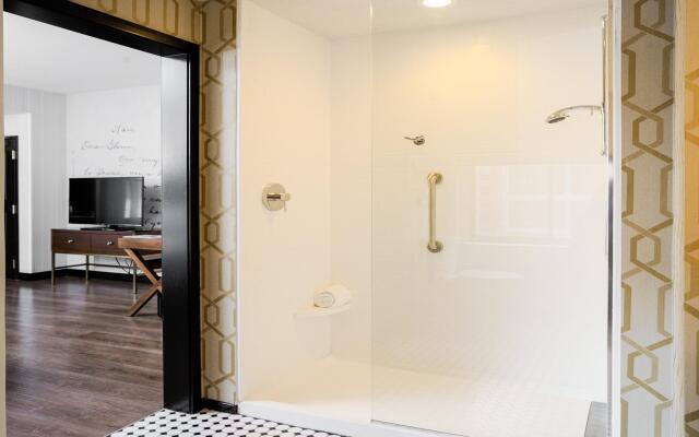 Hotel Indigo Kansas City Downtown by IHG