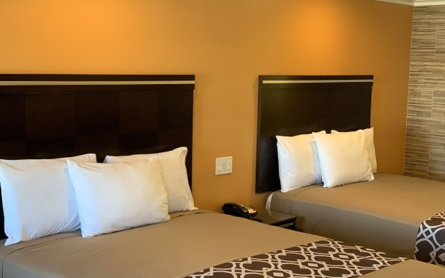 Ontario Inn & Suites