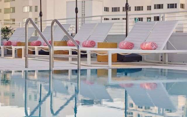 Hotel Greystone - Adults Only