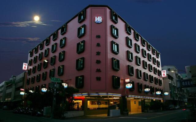 Hotel E Tung