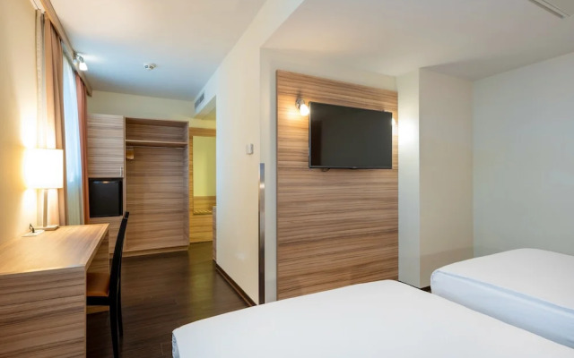 Star Inn Hotel Stuttgart Airport Messe, by Comfort