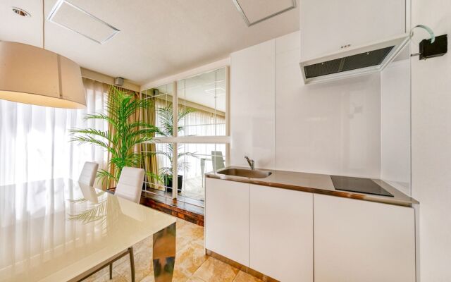 Hotel Lotus Toyonaka (Adult Only)