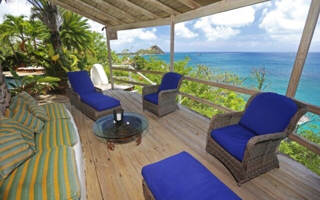 Smuggler's Nest - Exotic & Romantic Villa 2 Bedroom Villa by RedAwning