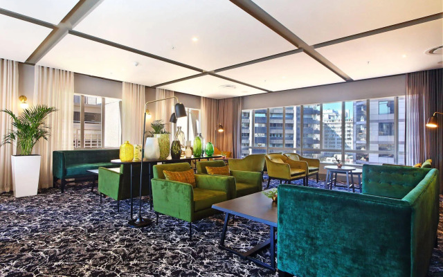 Triangle Luxury Suites by Totalstay