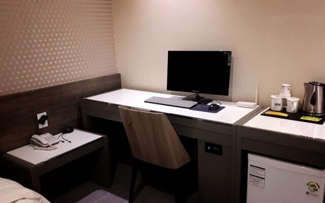 Icheon Cine Hotel
