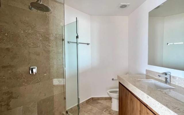 Penthouse Navela 405 Beachfront