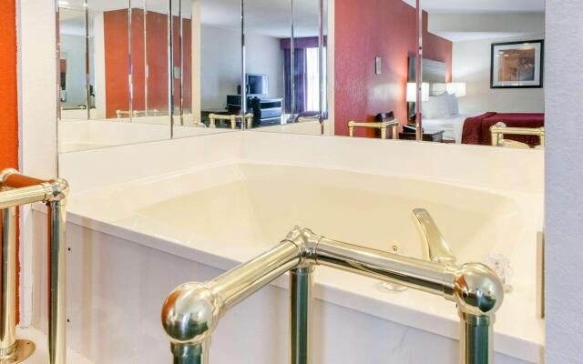 Quality Inn Seymour I-65