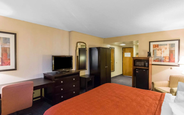 AmericInn by Wyndham Cedar Rapids North