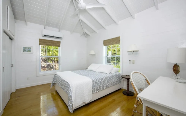 Palm Bluff 2 Bedroom Cottage — фото 3