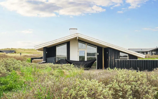 4 Star Holiday Home in Lokken