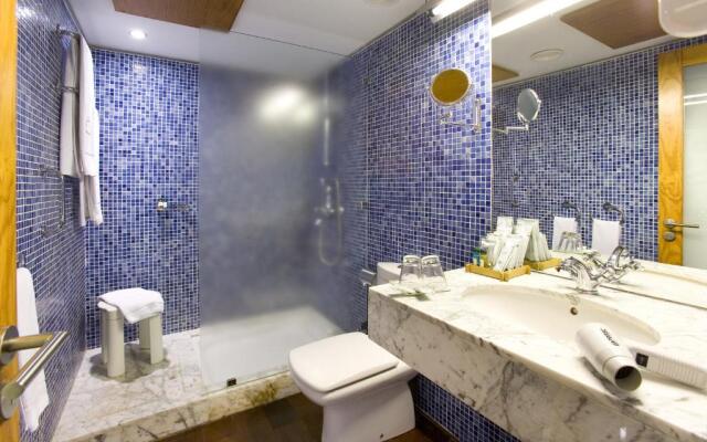 Hotel LIVVO La Quinta Roja