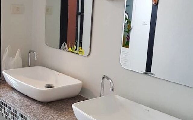 Nest  Hostel Lipe