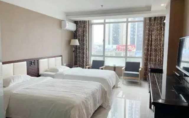 Golden Sea Hotel (Tantou Second Industrial Zone Store)