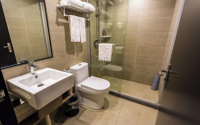 Membley Hotel & Residency