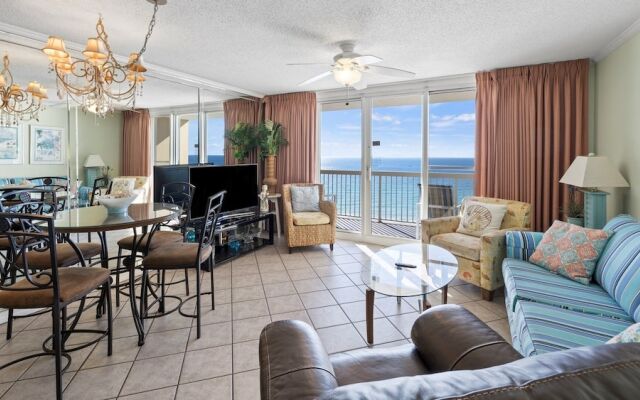 Pelican Beach 1002 1 Bedroom Condo by Pelican Beach Management